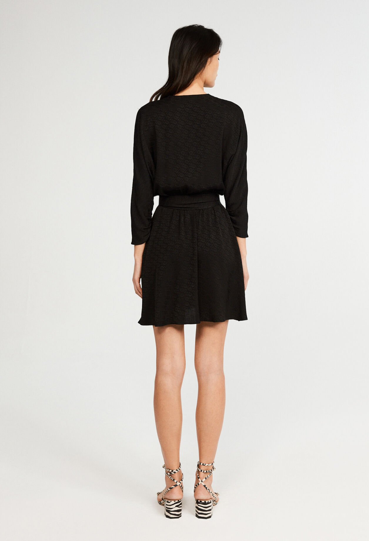 Robes cintrées à la taille hot sale