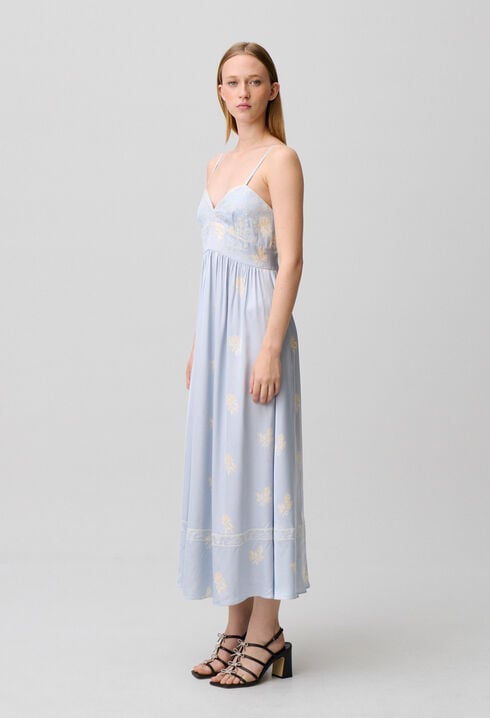 Robe &agrave; bretelles fluide