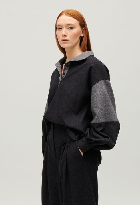 Blouse ample gris foncé