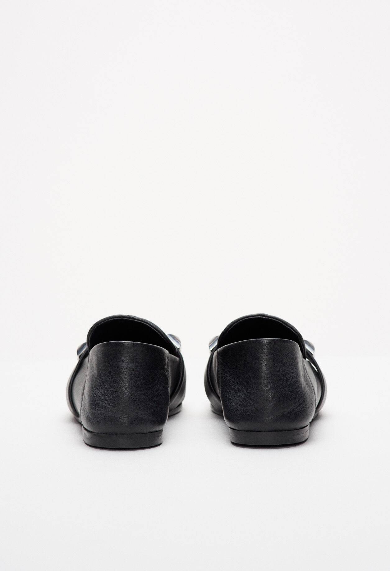 Mocassins à clous