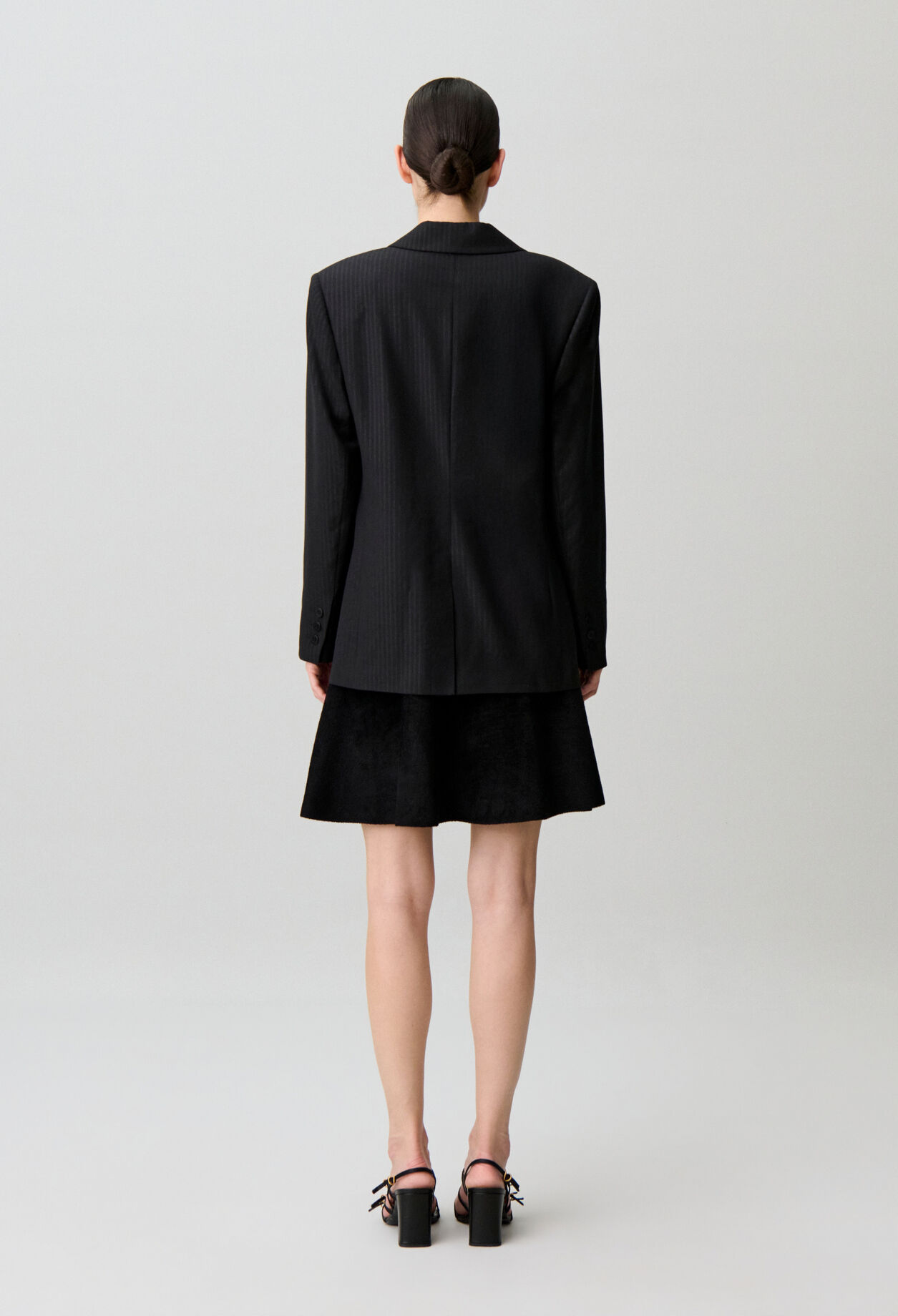 Veste droite tissu ray&eacute; scintillant