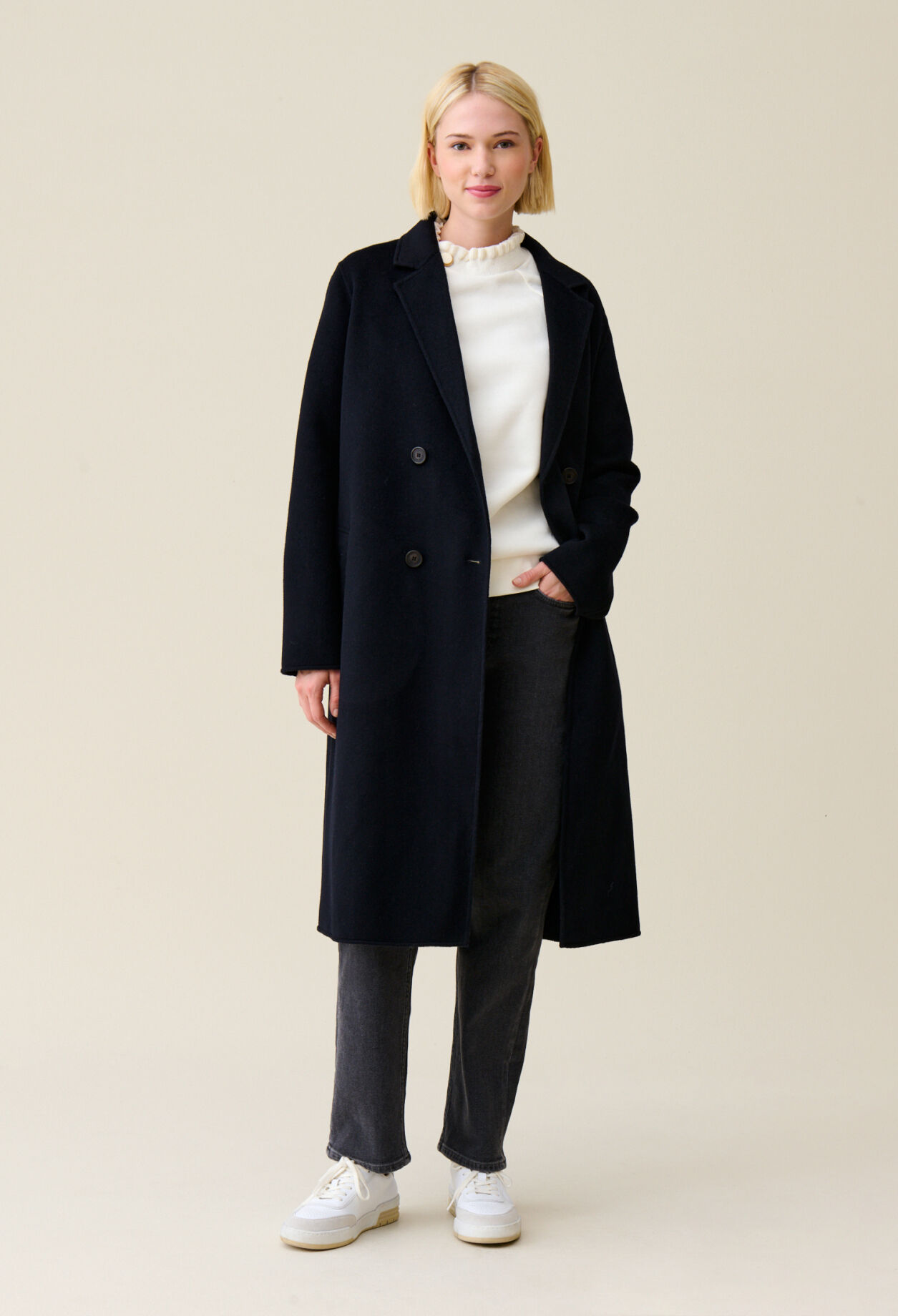 Manteau laine mi long bleu marine