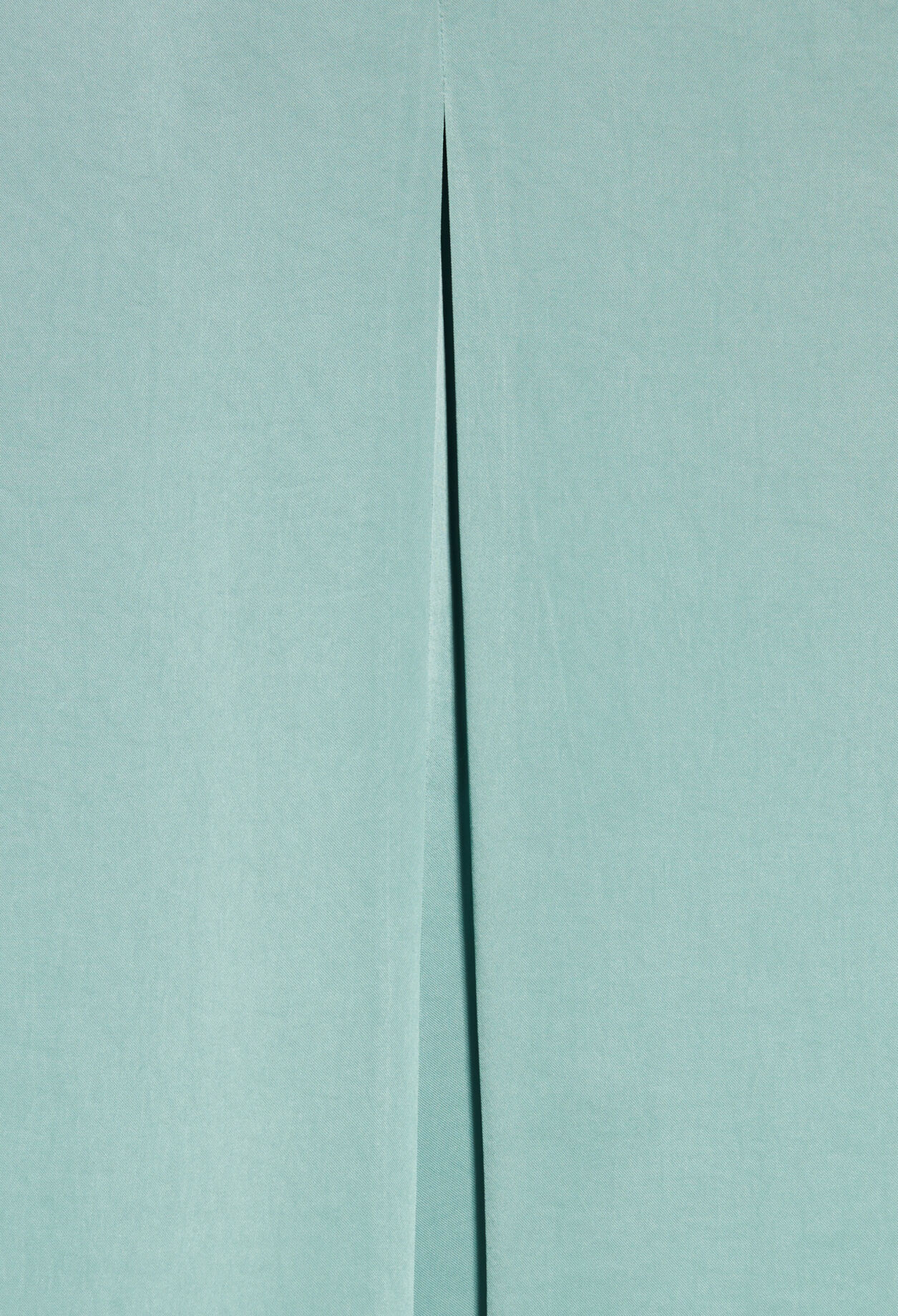 Robe courte satinée vert d'eau