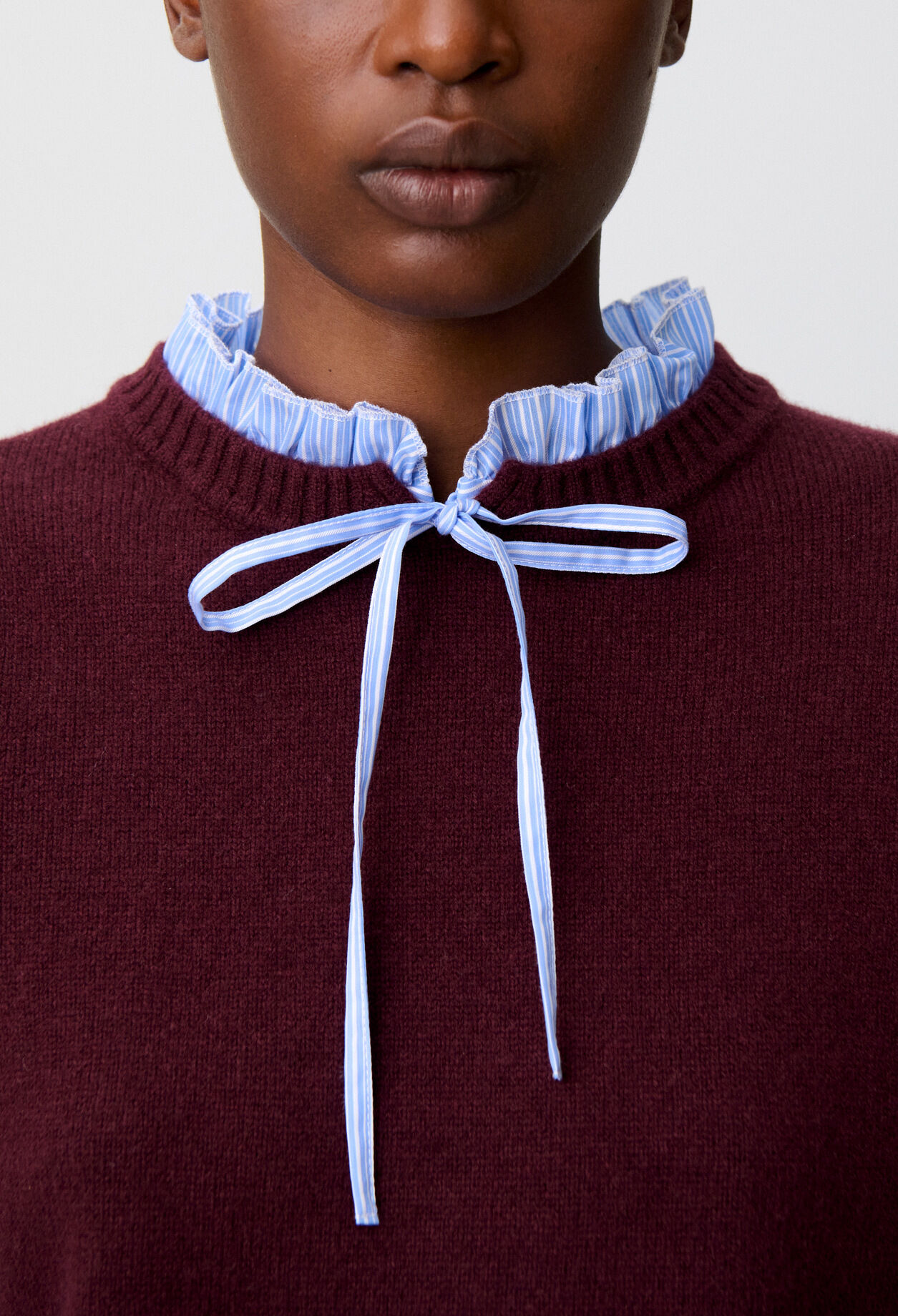 Pull ray&eacute; laine