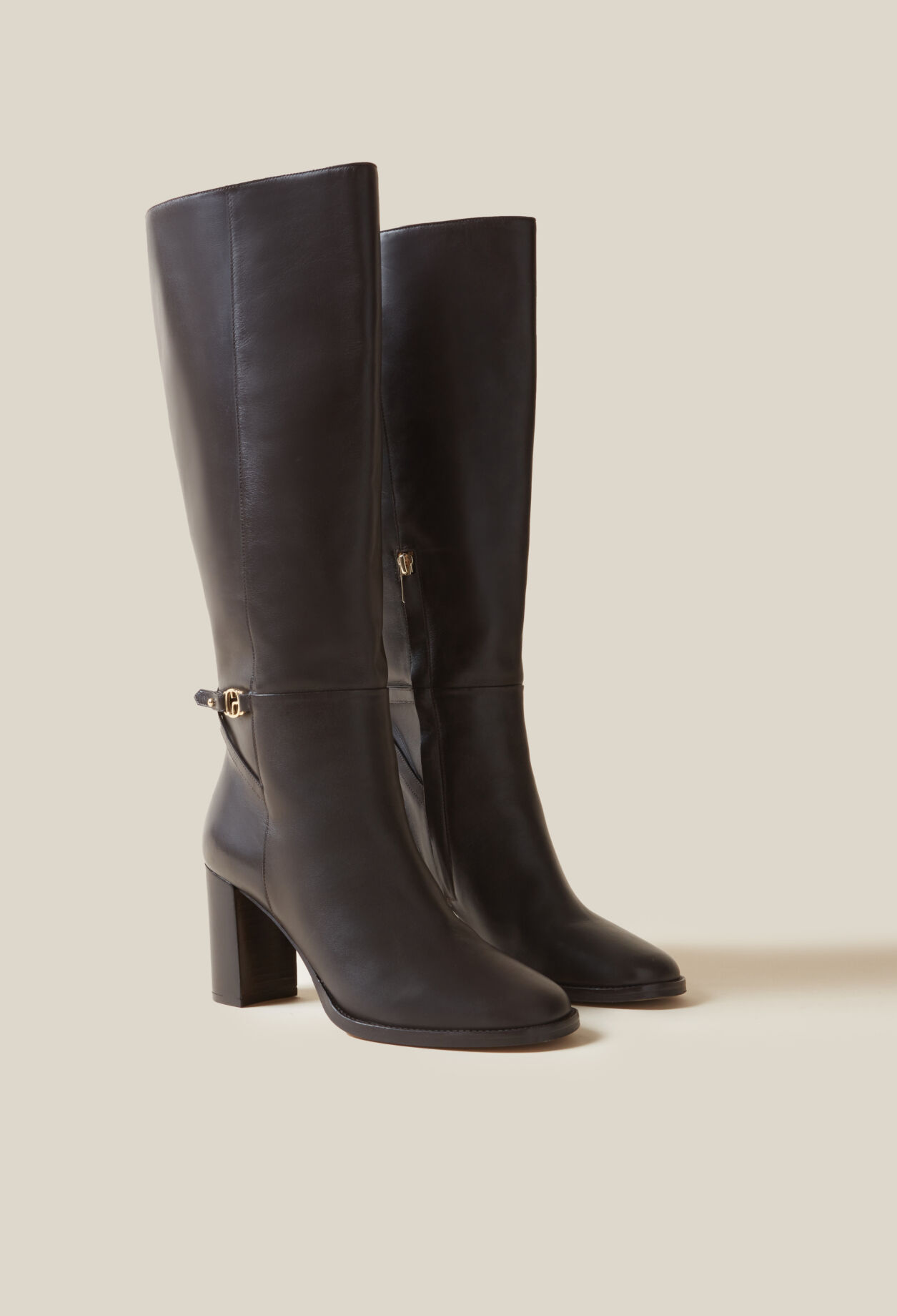 Bottes cuir verni logo CP