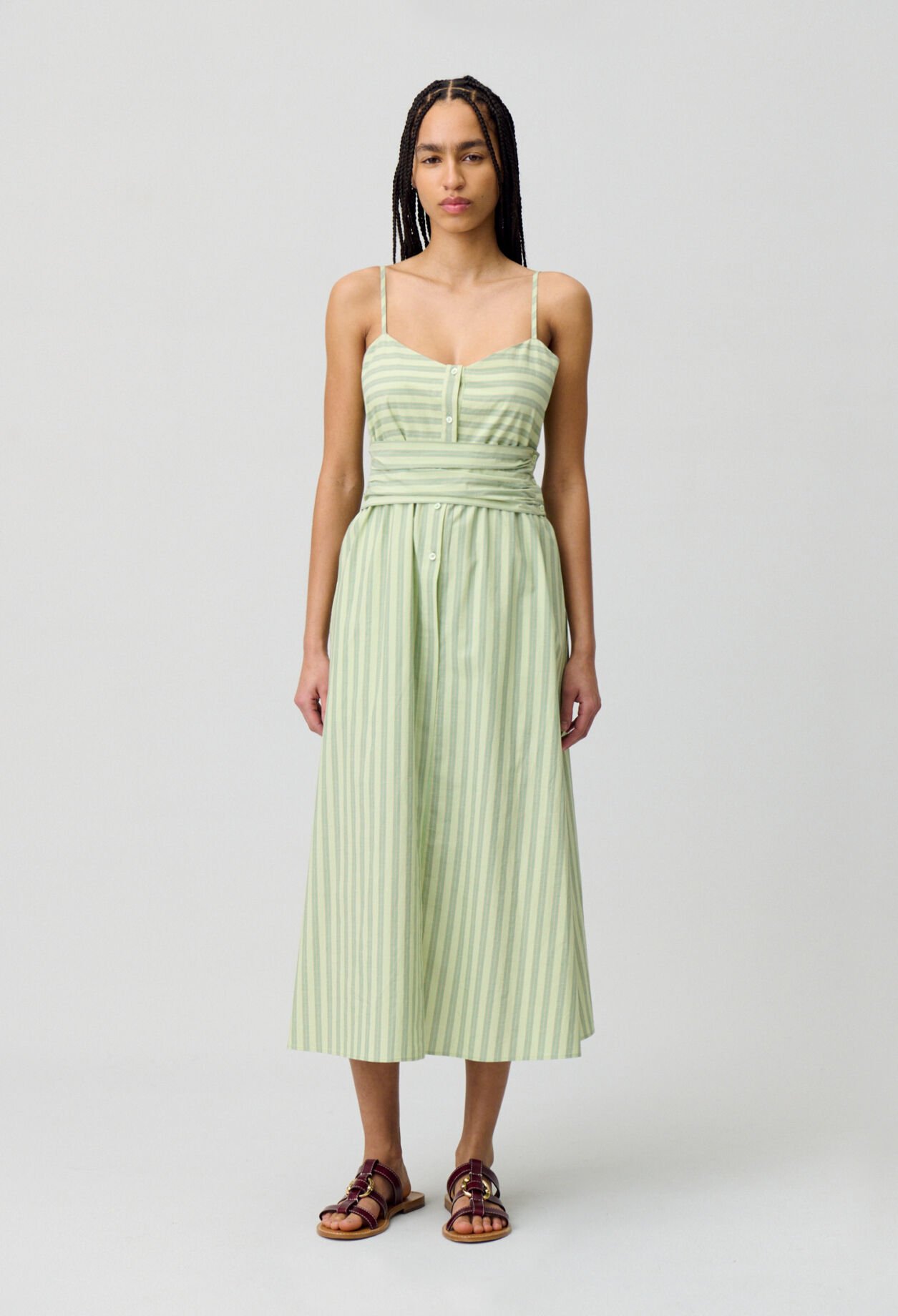 Robe longue à bretelles