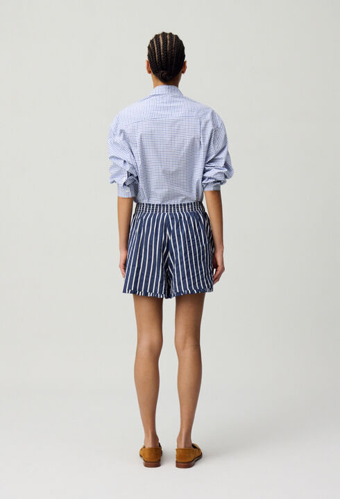 Short ray&eacute; large volant&eacute;