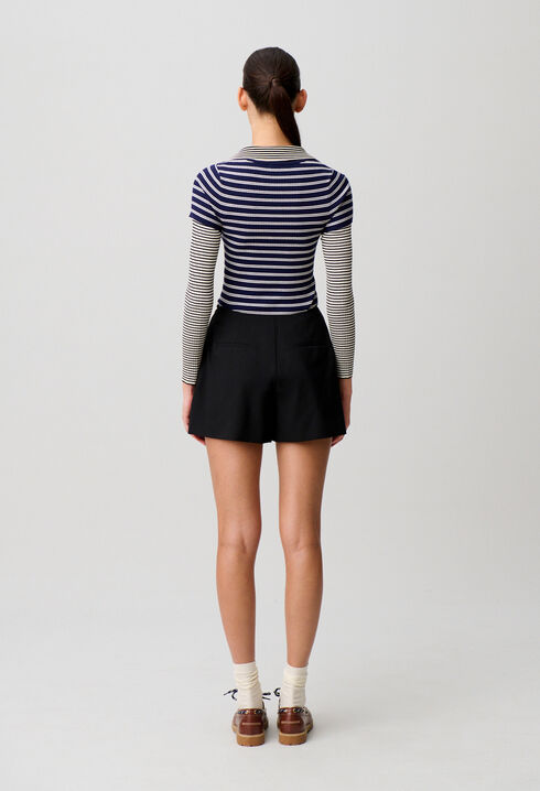 Short &eacute;vas&eacute; pliss&eacute; noir
