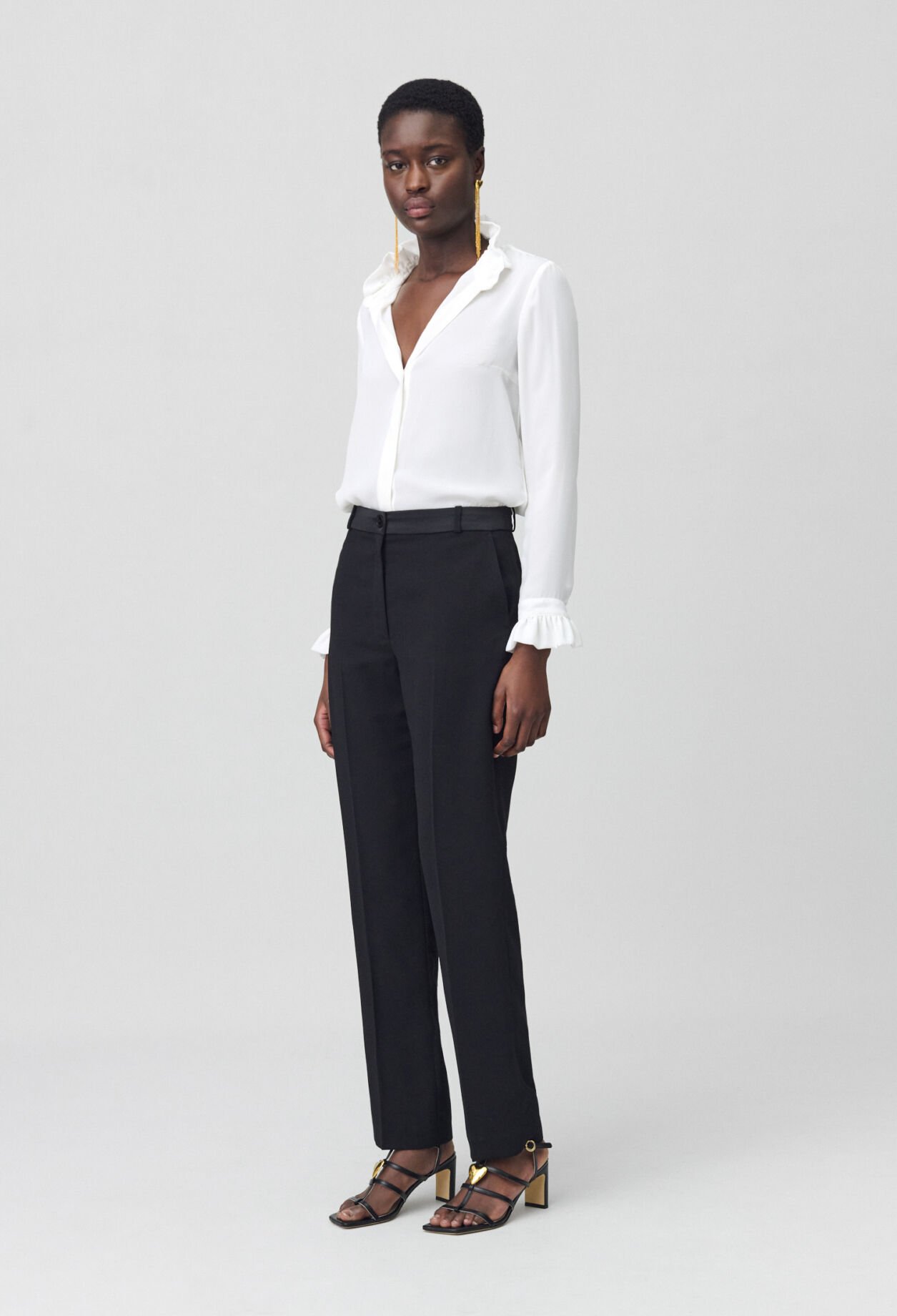 Pantalon tailleur coupe cigarette