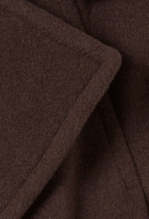 Manteau long ceinturé