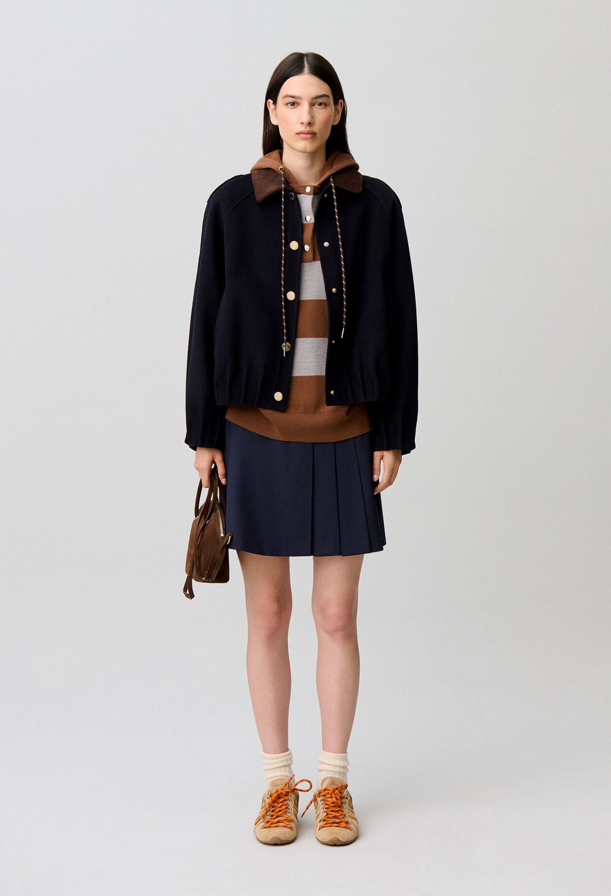 Blouson large pressions dor&eacute;es