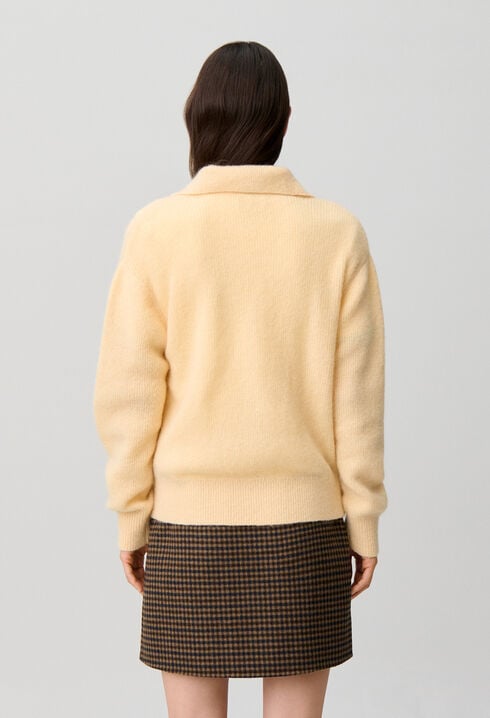 Pull d&eacute;contract&eacute; maille poilue
