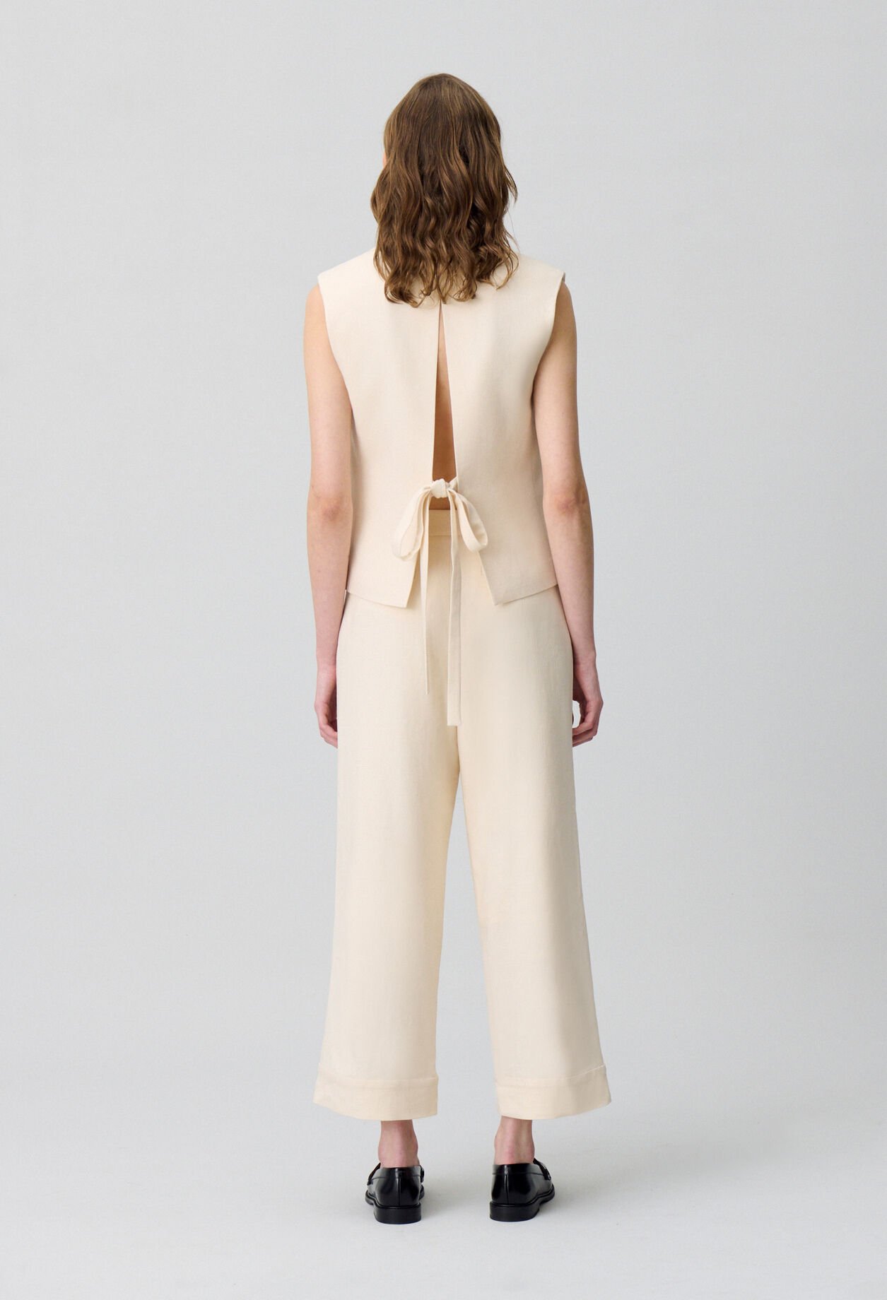 Veste de tailleur sans manches