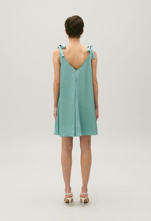 Robe courte satinée vert d'eau