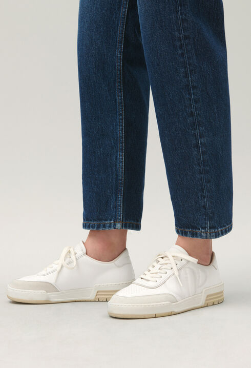 Baskets blanches