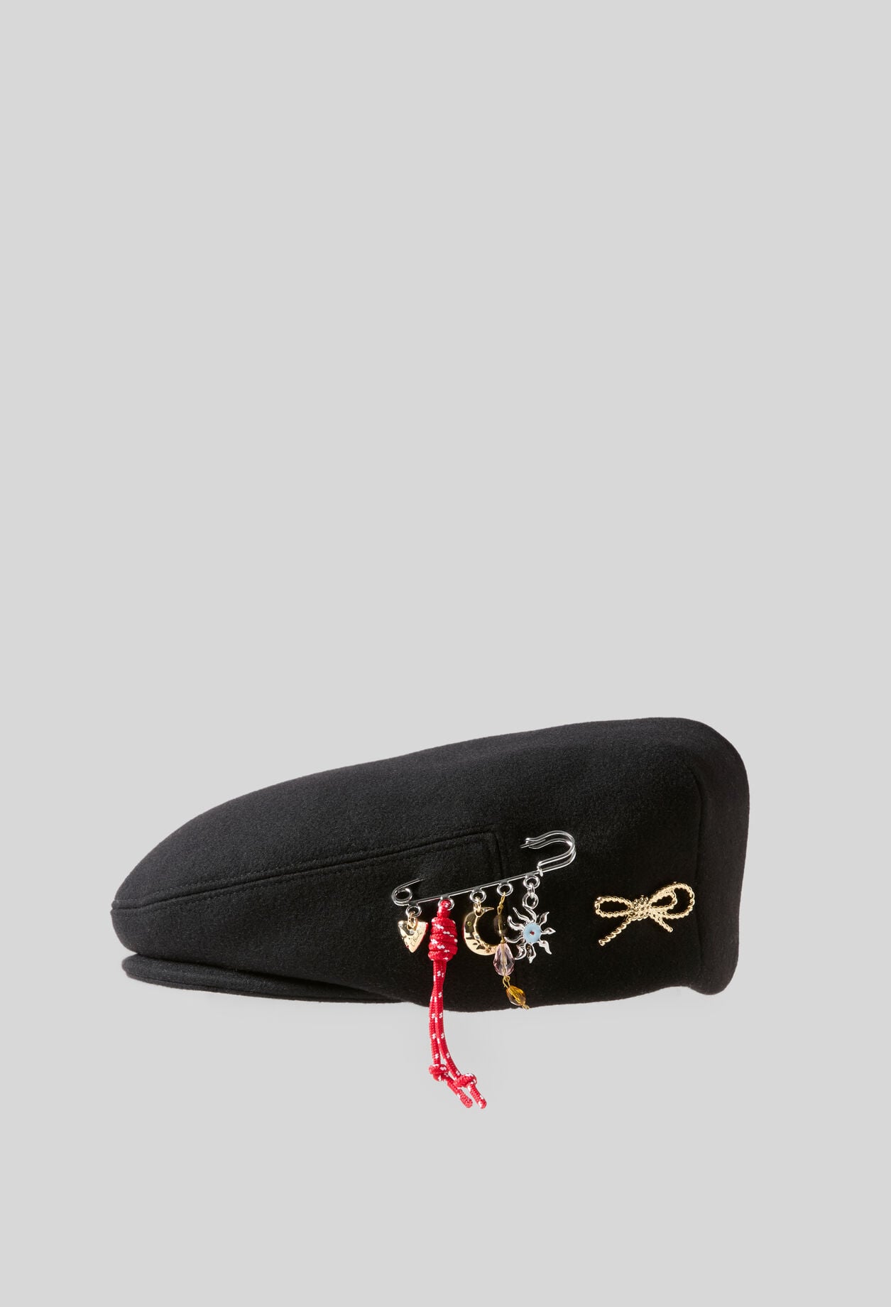 B&eacute;ret lainage broche m&eacute;tallique