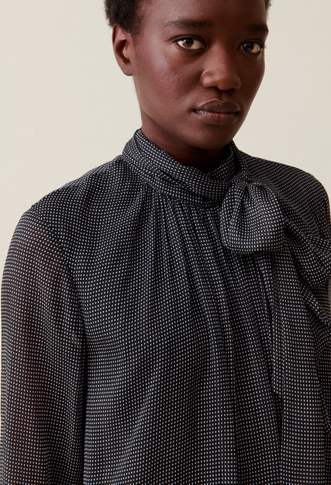 Blouse lavallière carreaux fluide