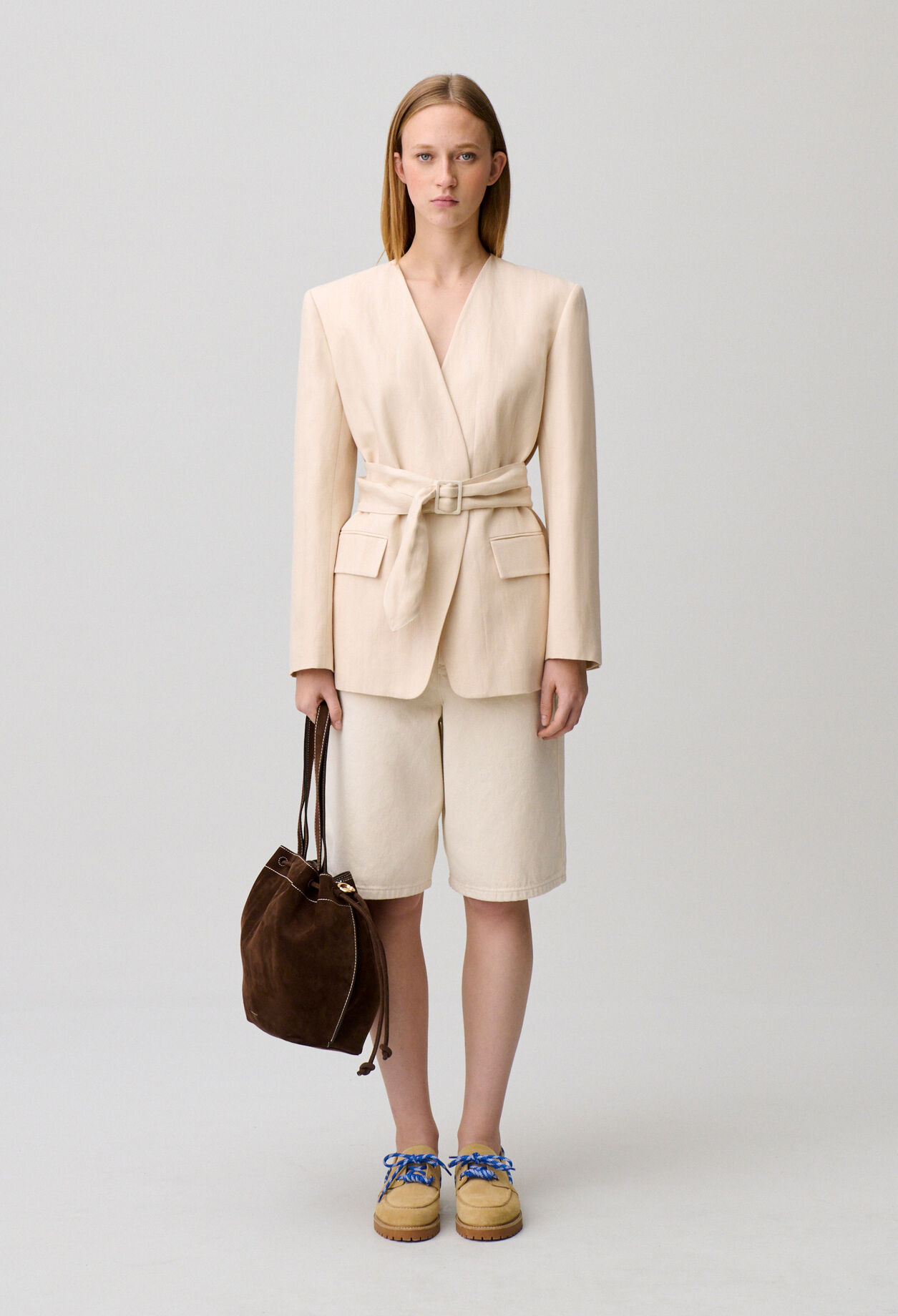 Veste tailleur col kimono
