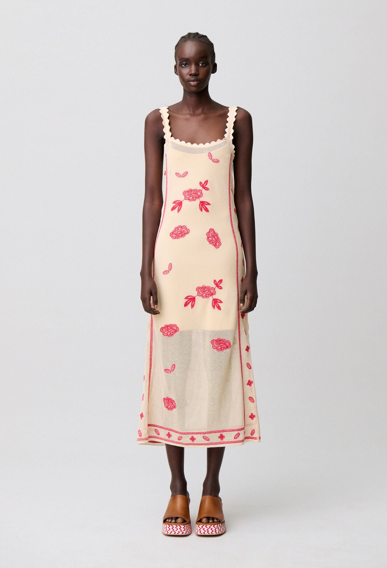 Robe midi broderies florales