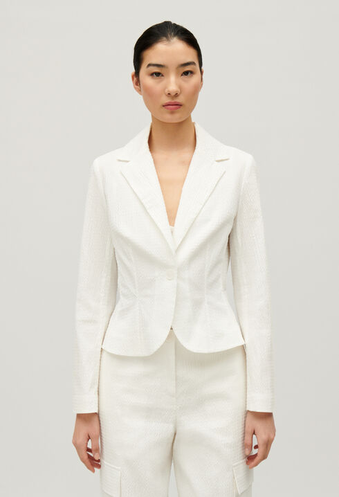 Veste tailleur cintrée blanche