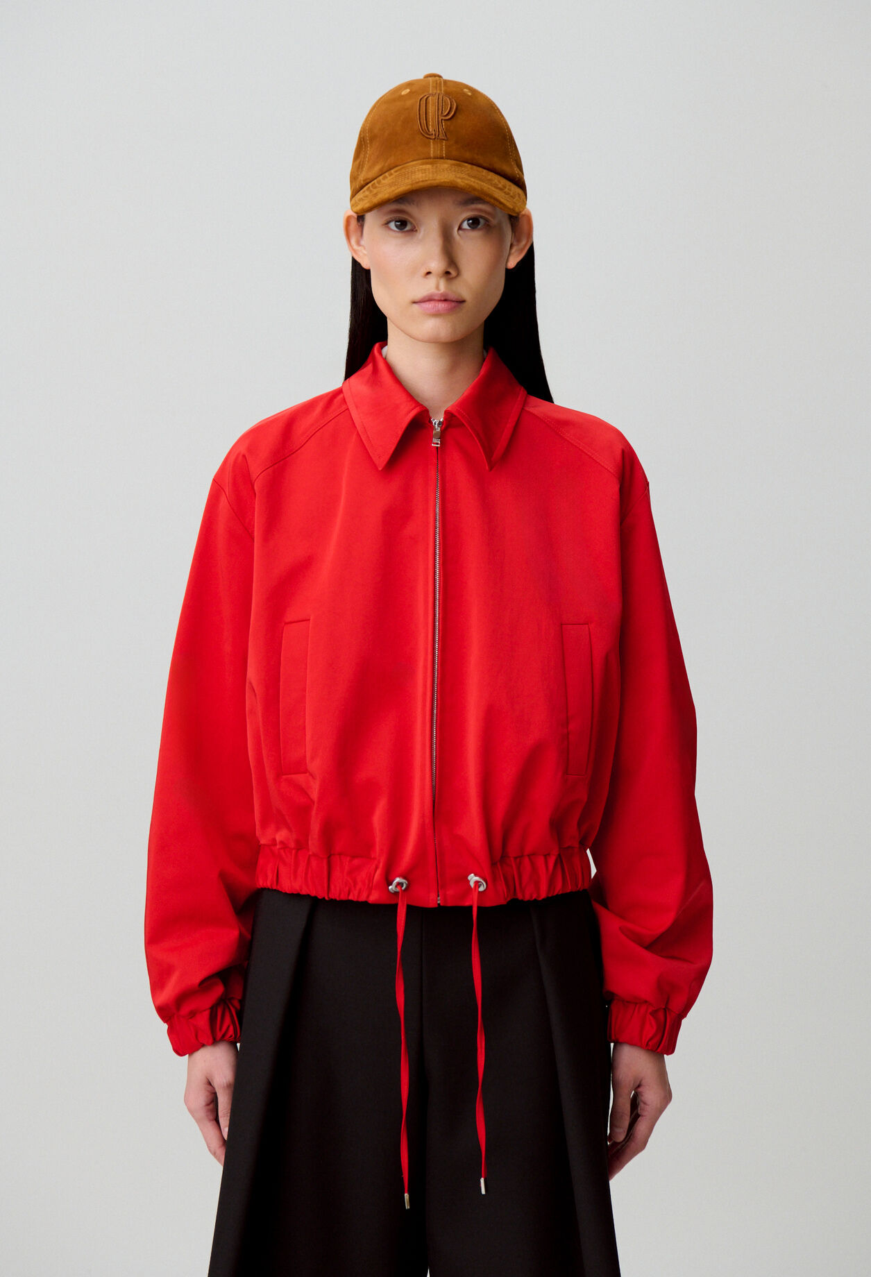 Blouson tissu satiné court