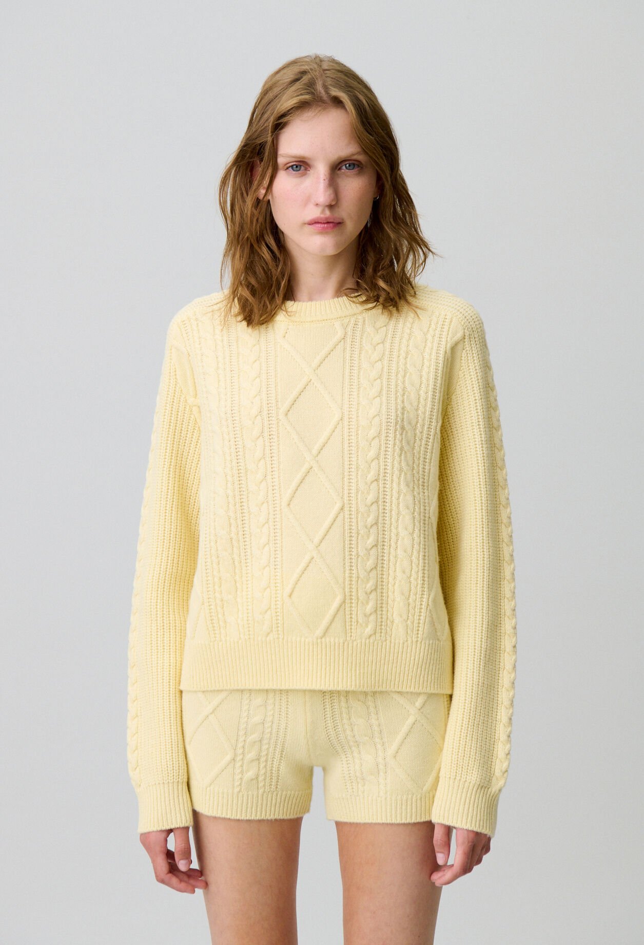 Pull jacquard large