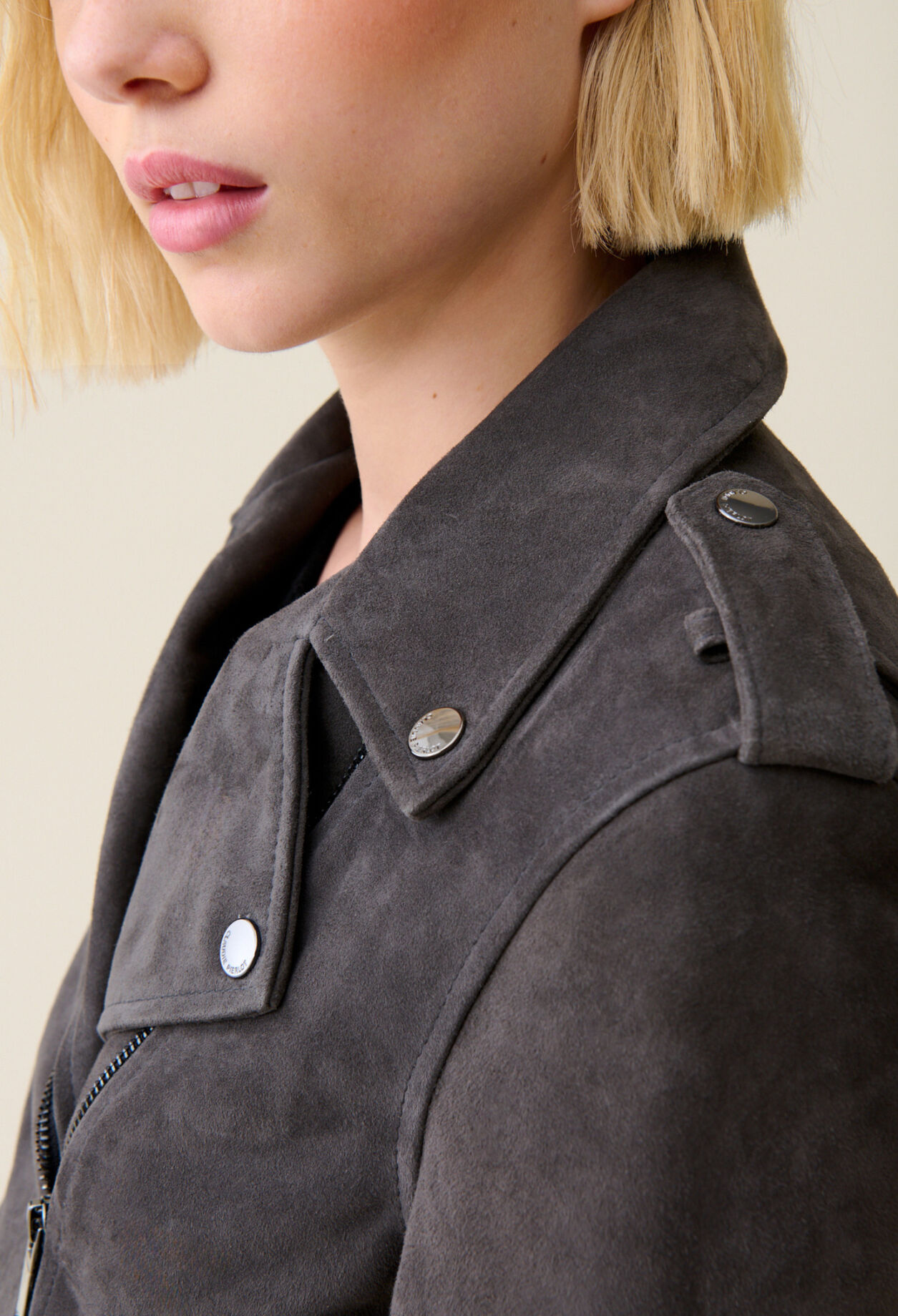 Veste perfecto cuir su&egrave;de