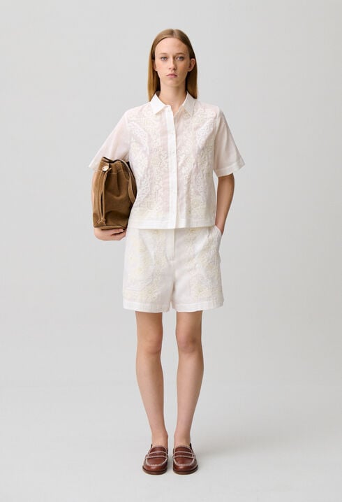 Short brod&eacute; coton ramie
