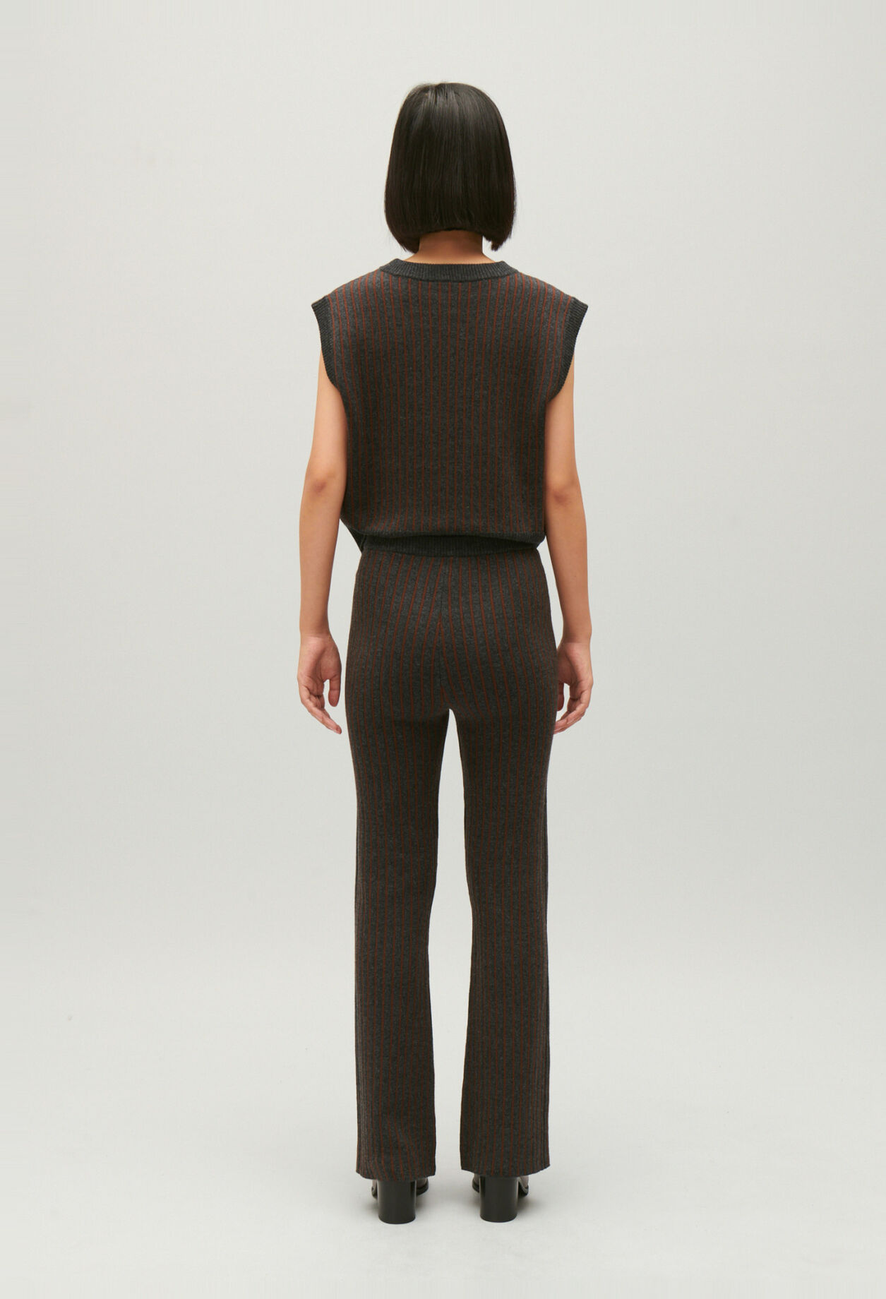 Pantalon maille ray&eacute;e 