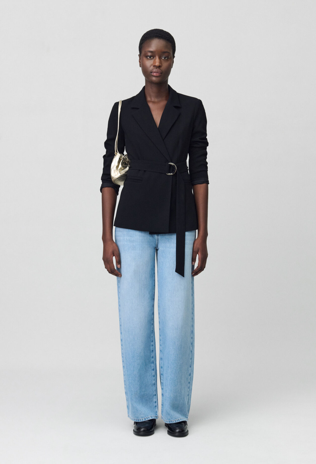 Veste tailleur ceinturée