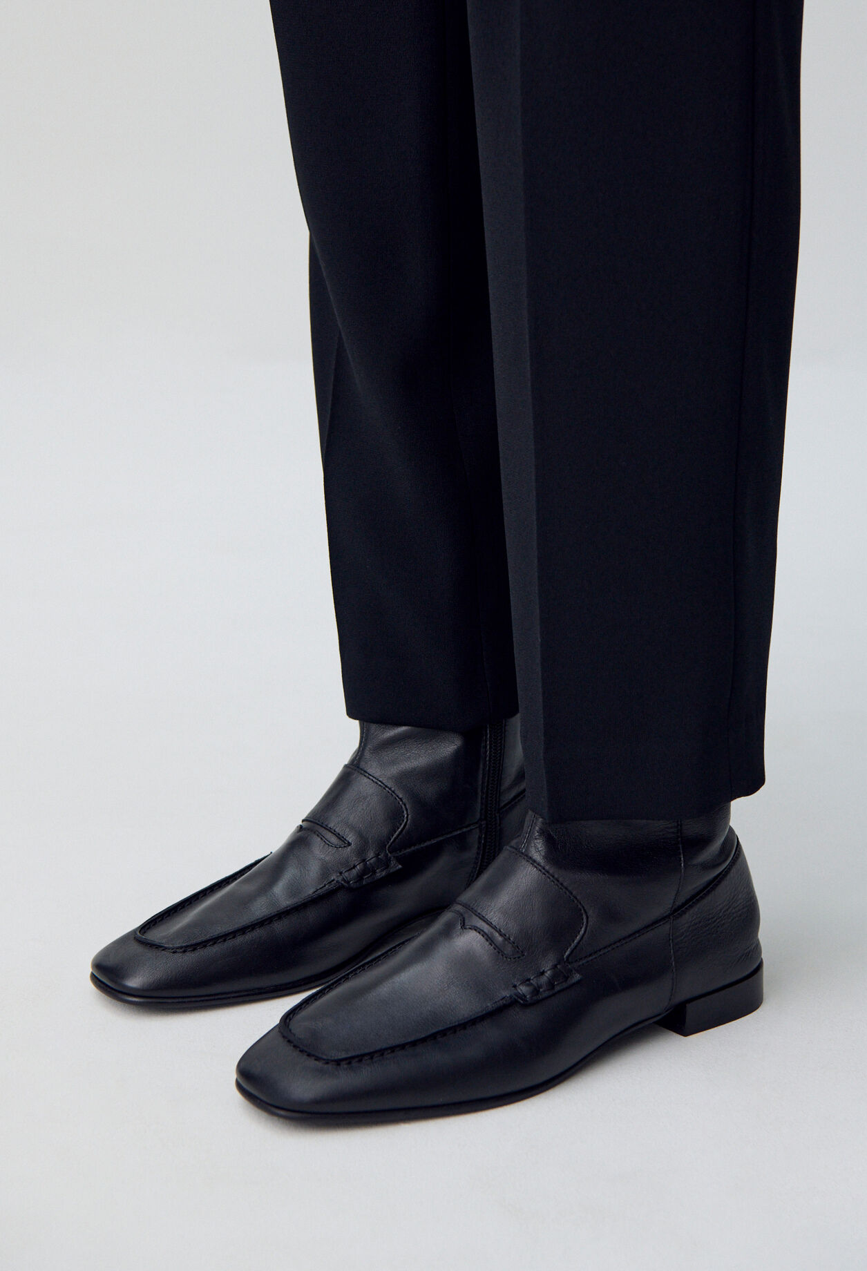 Bottines cuir style mocassins