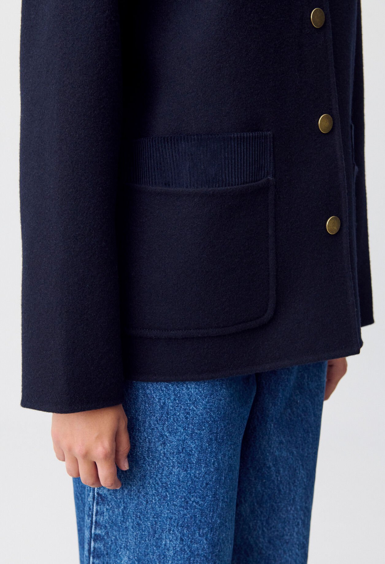 Manteau droit court laine