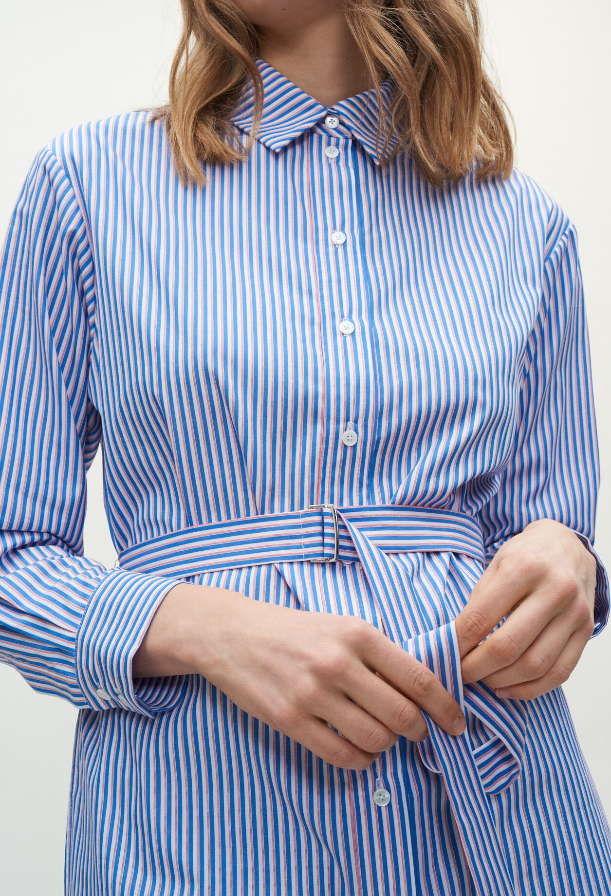 Chemise rayée ceinturée