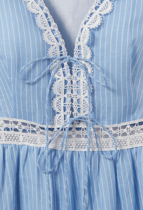Robe longue rayée dentelle