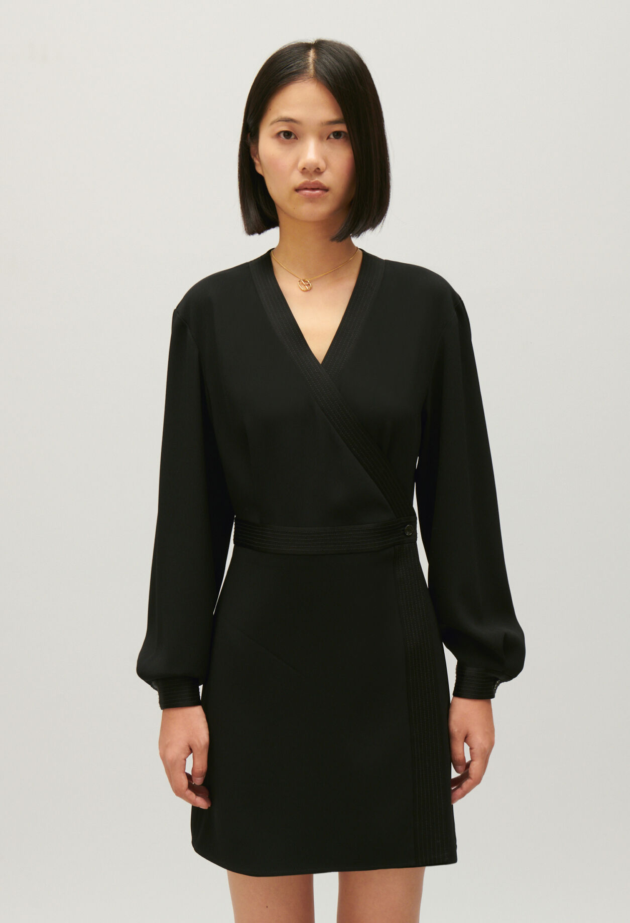 Robe courte cache c ur noir pour femme Claudie Pierlot