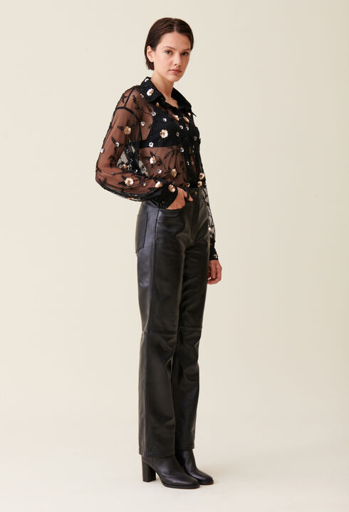 Chemise noire transparente brodée