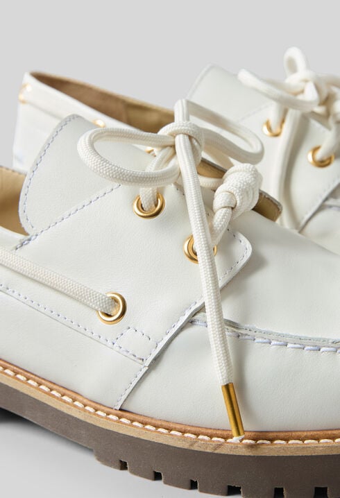 Chaussures bateau cuir