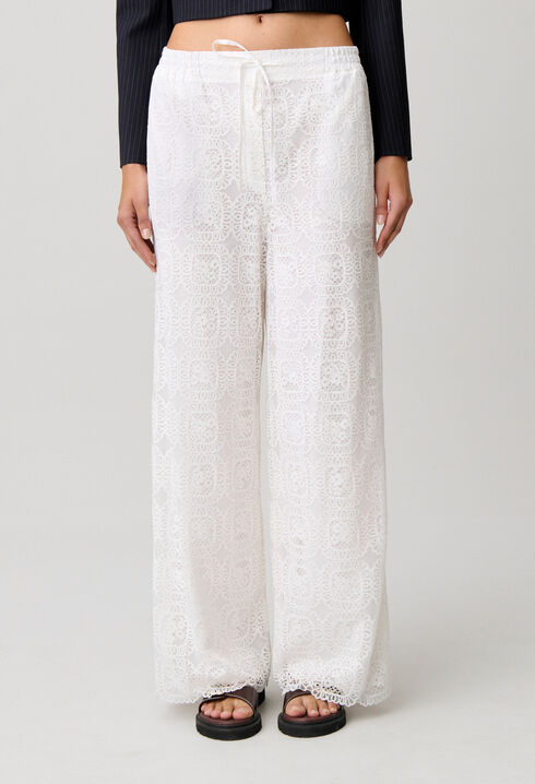 Pantalon fluide avec dentelle