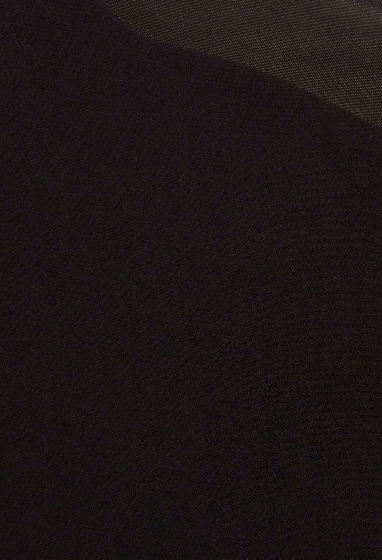 Robe noire courte