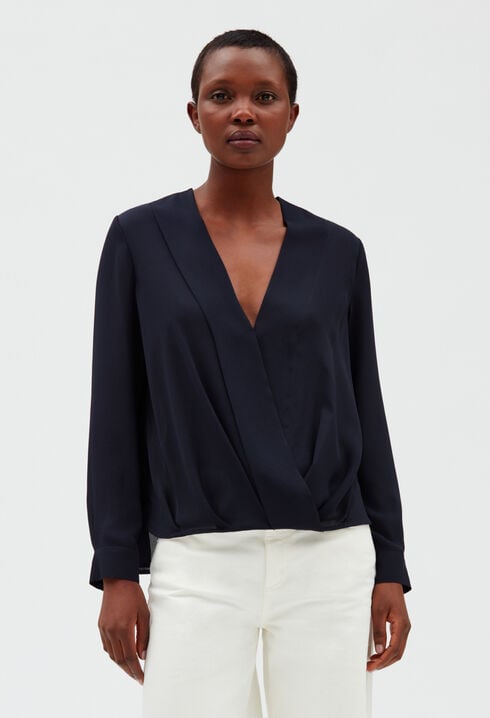 Blouse col V