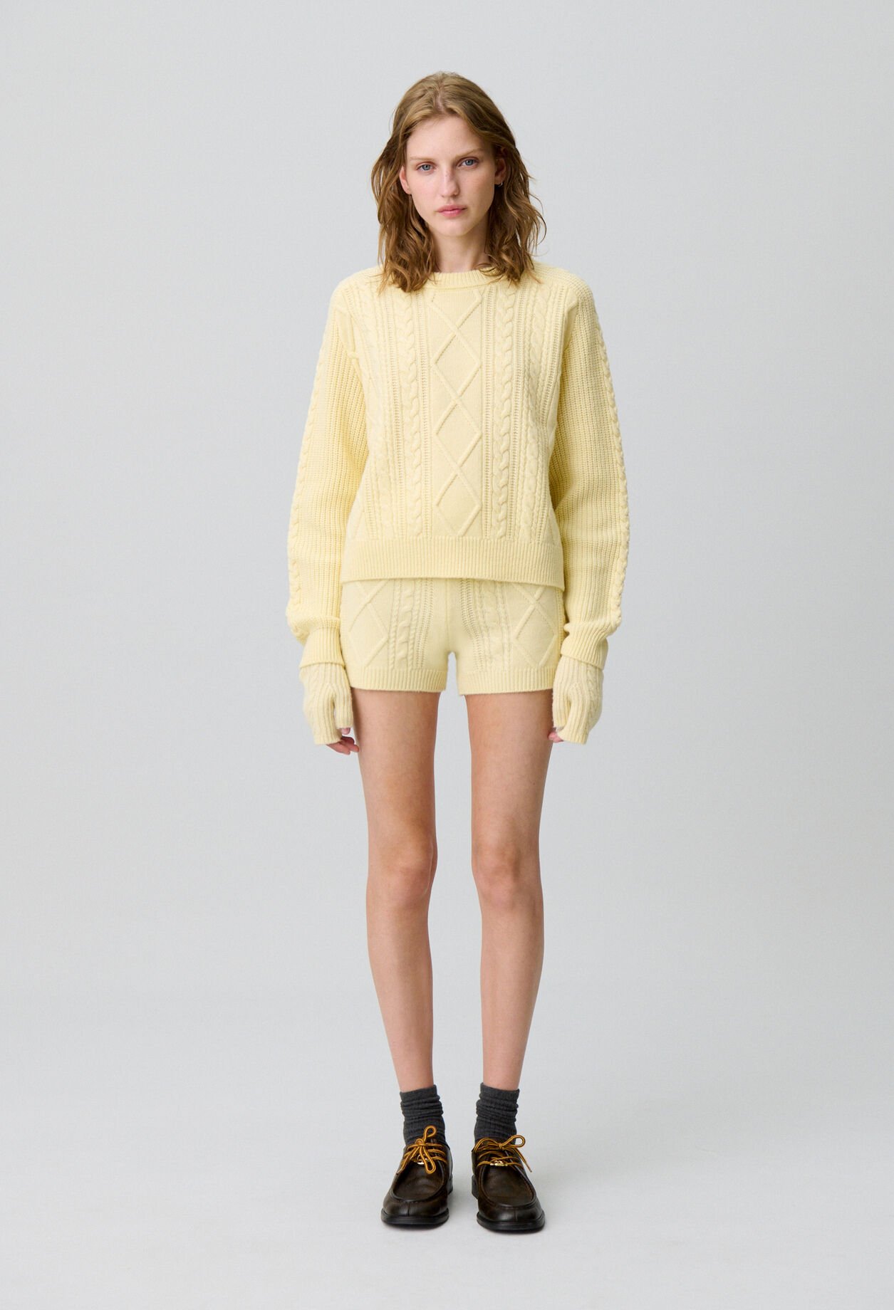 Pull jacquard large