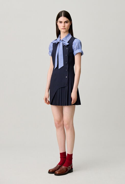 Robe courte sans manches
