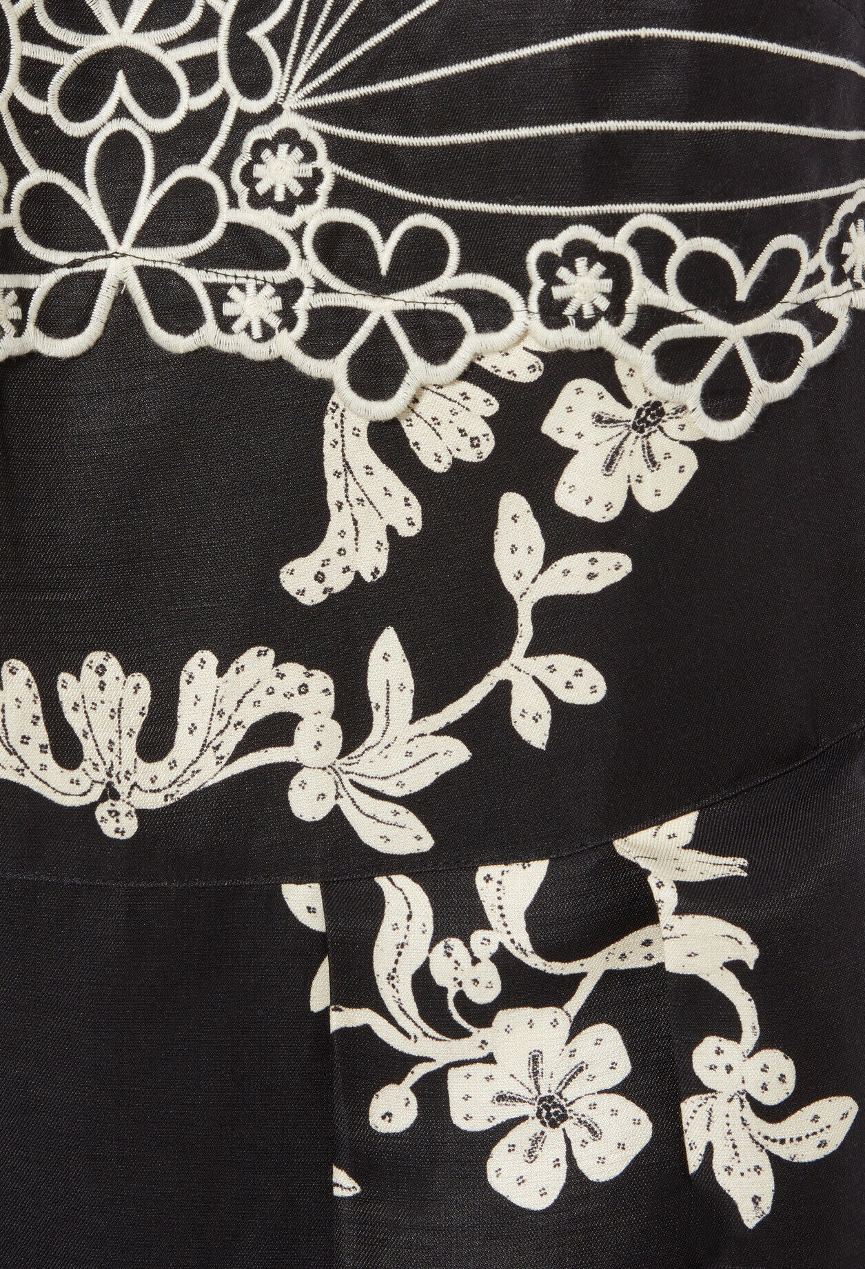 Robe longue d&eacute;collet&eacute;e