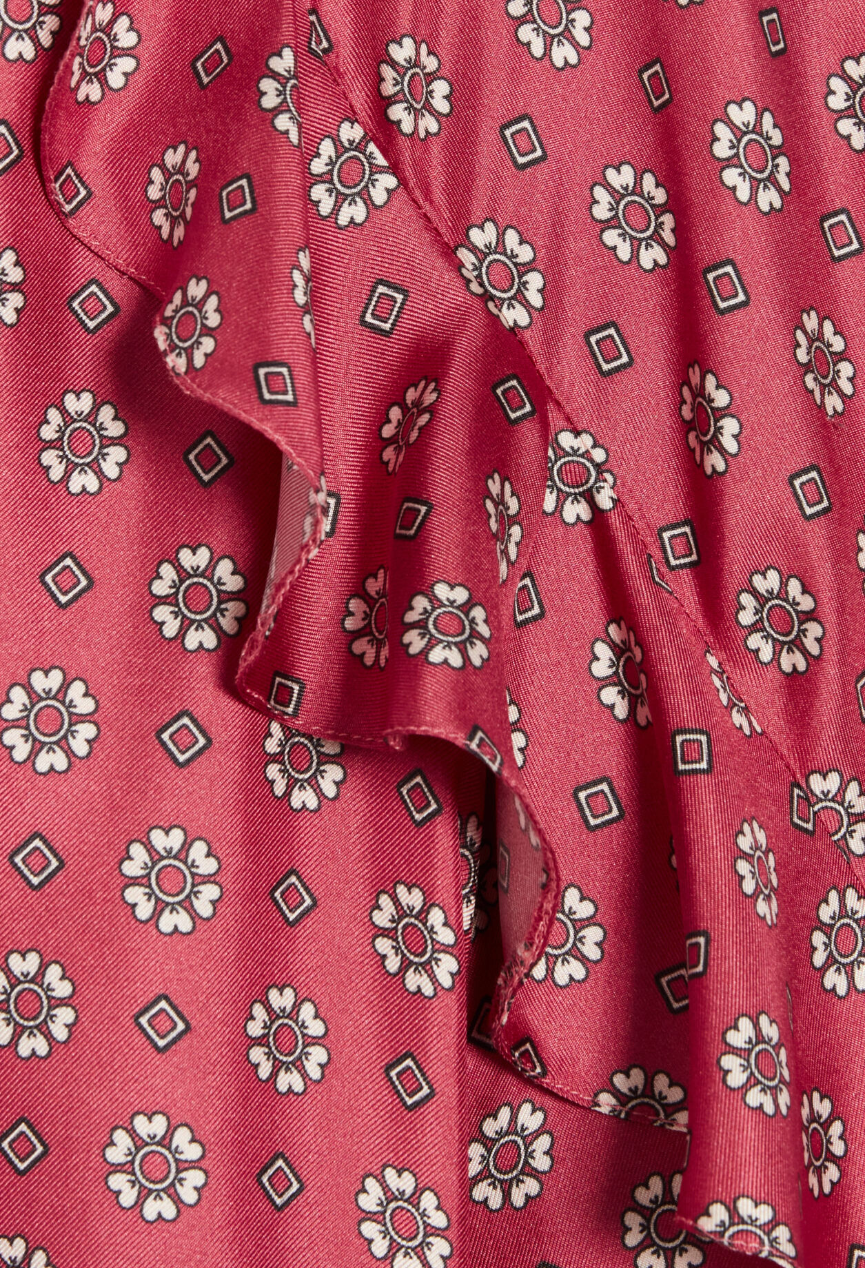 Robe courte satinée imprimée