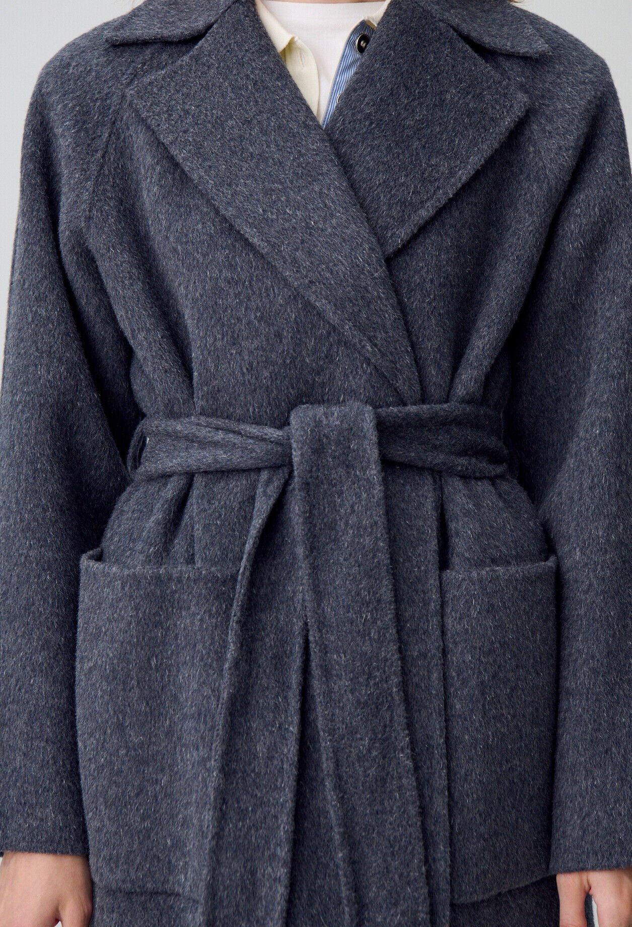 Manteau long ceinturé laine