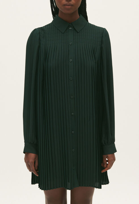 Robe courte plissée