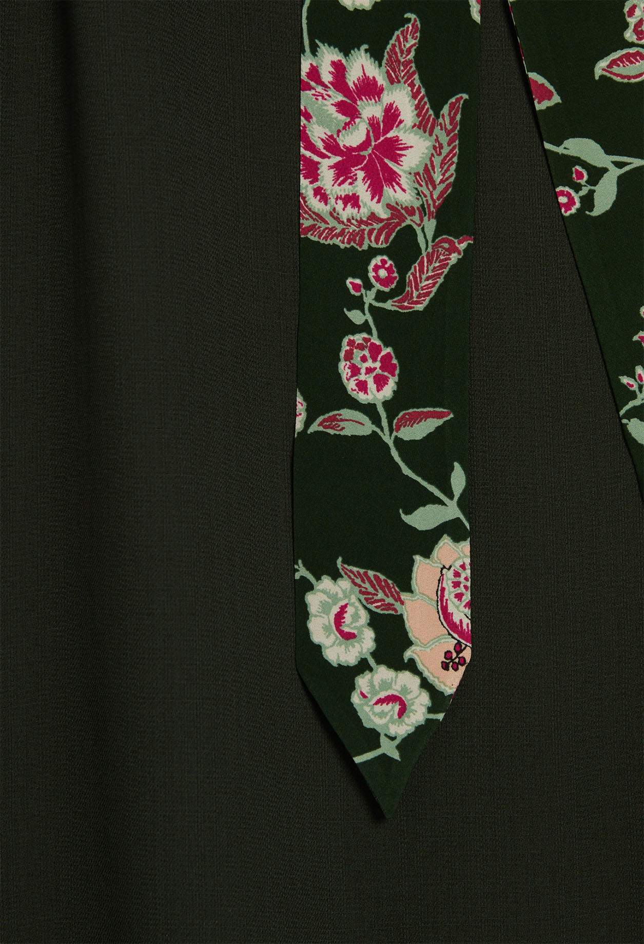 Robe ceinturée
