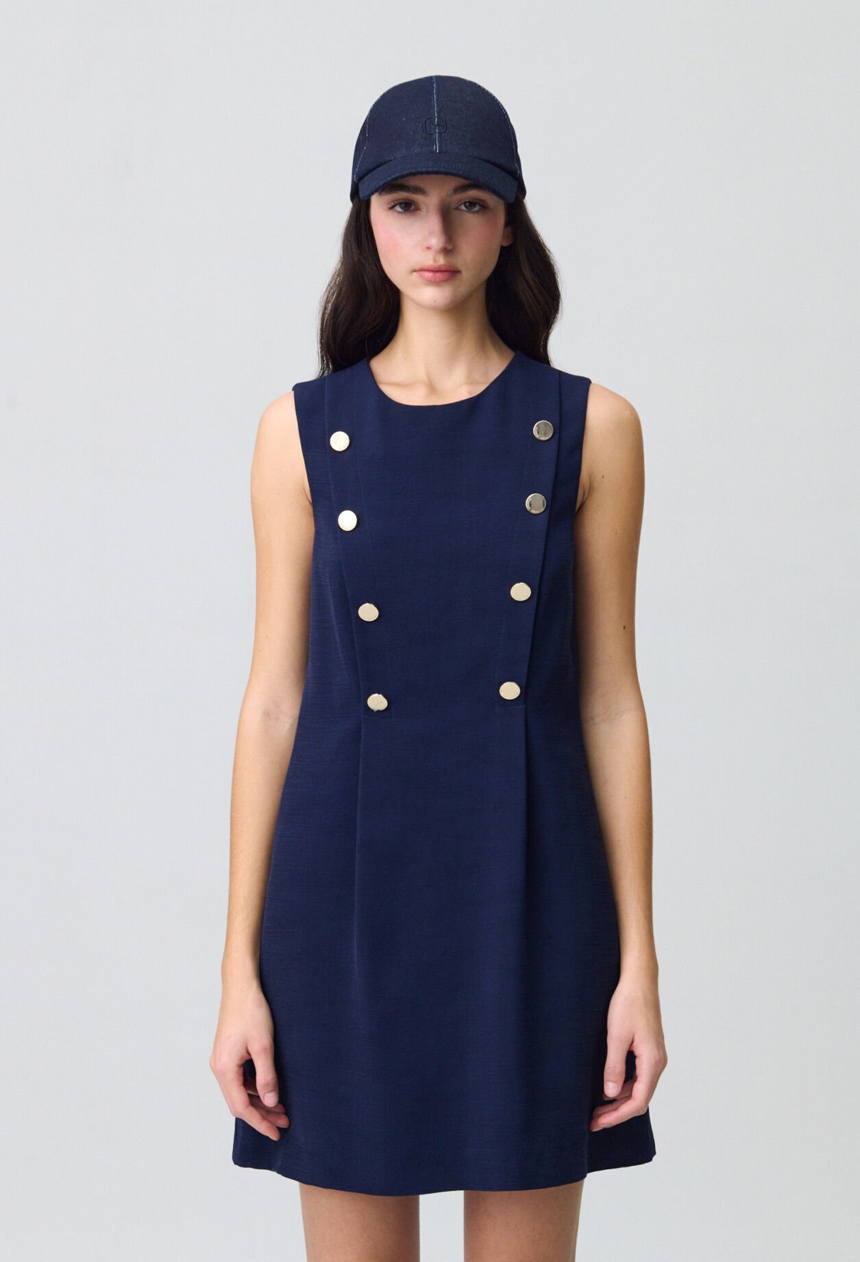 Robe courte ajustée