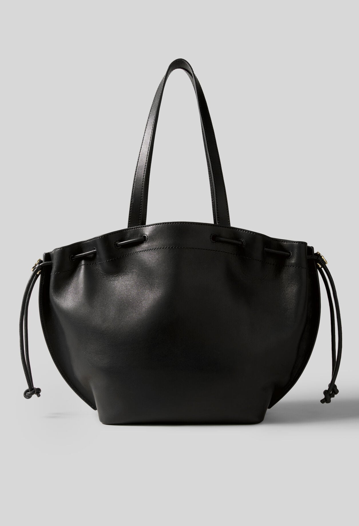 Cabas cuir lisse souple logo dor&eacute;