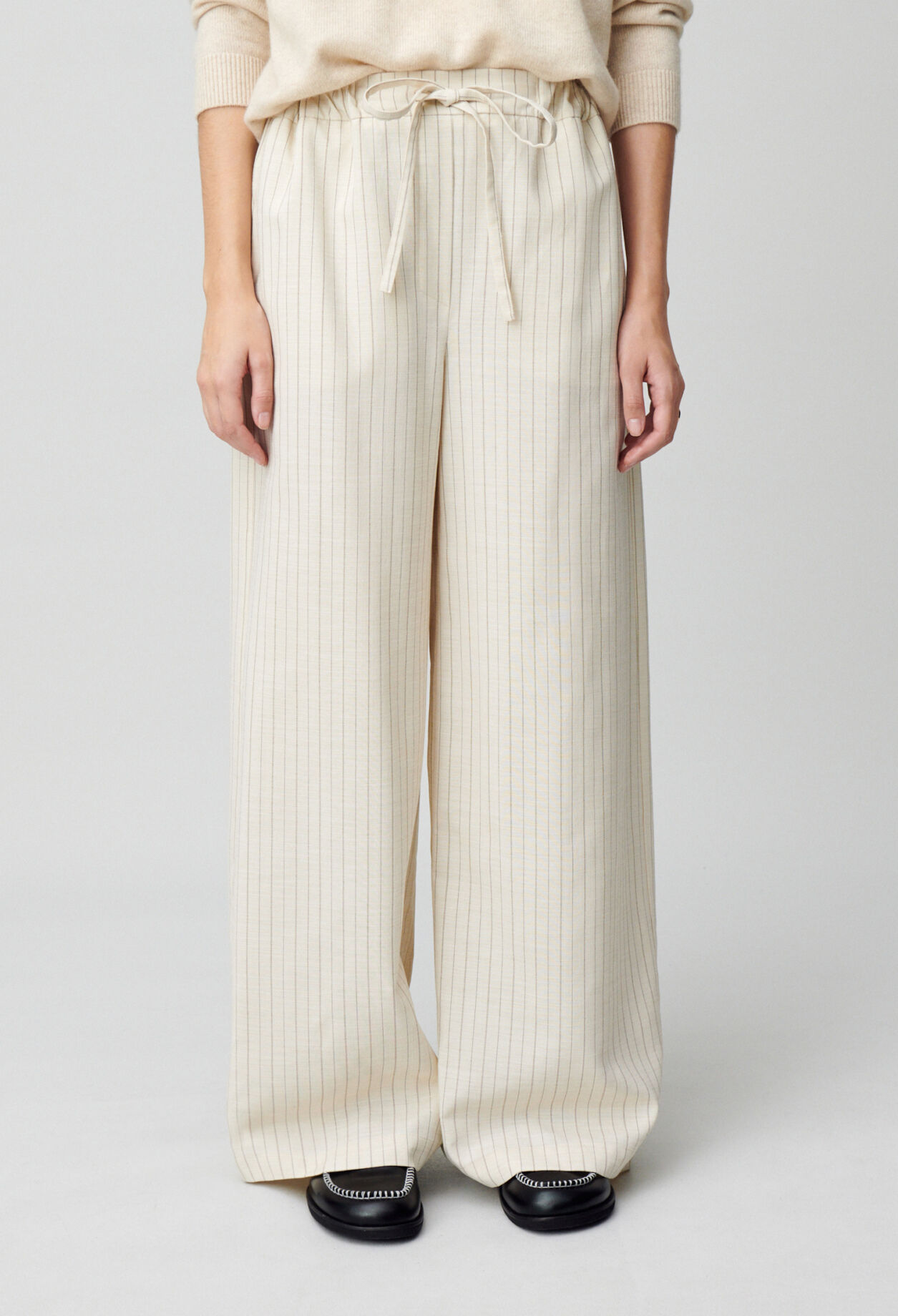 Pantalon large à rayures